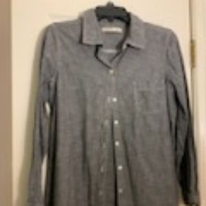 Old Navy Button up shirt